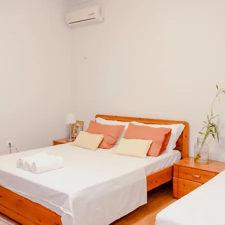 Apartment G House Tirana