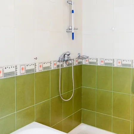 דירה G House טיראנה